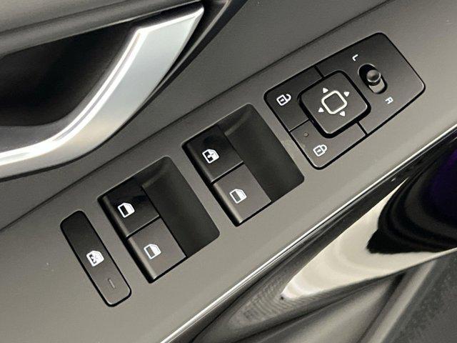 new 2025 Kia Niro car, priced at $31,704