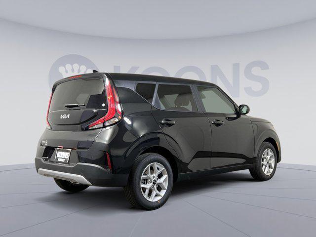 new 2025 Kia Soul car, priced at $22,016