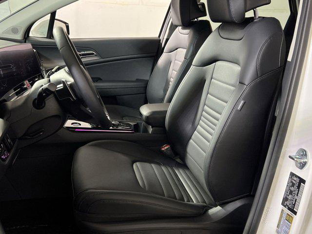 new 2025 Kia Sportage Hybrid car, priced at $39,005