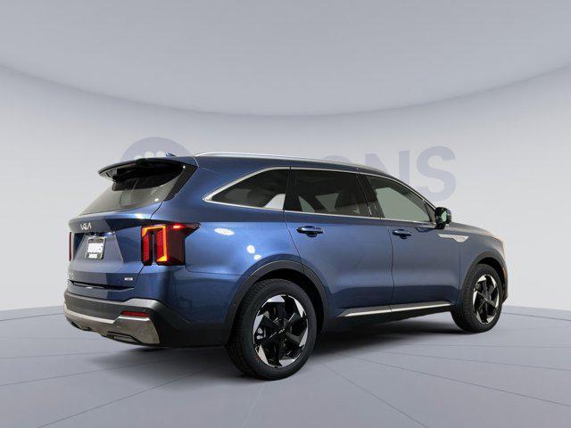 new 2025 Kia Sorento Hybrid car, priced at $45,393