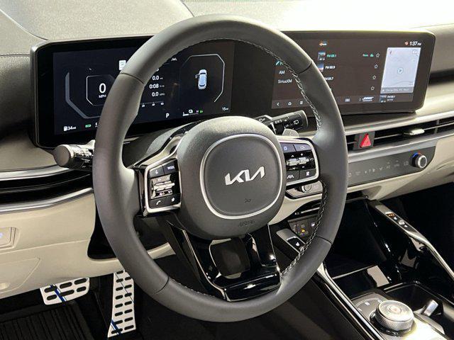 new 2025 Kia Sorento Hybrid car, priced at $45,393