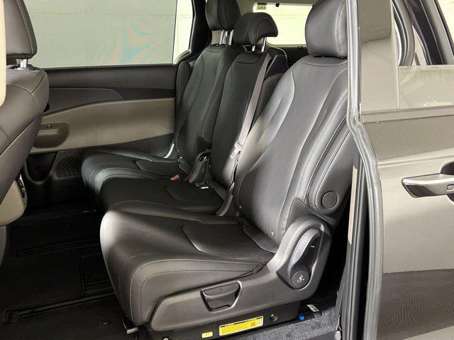 new 2026 Kia Carnival Hybrid car, priced at $48,822