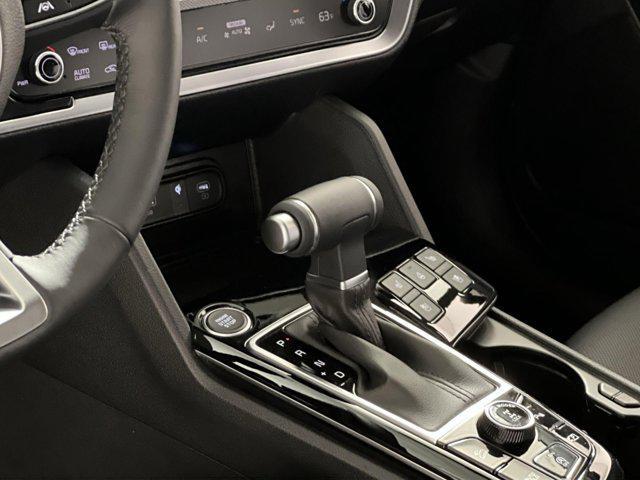 new 2025 Kia Sportage car, priced at $35,179