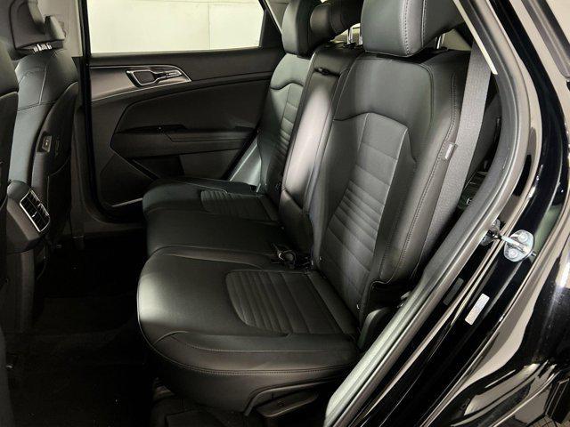 new 2025 Kia Sportage car, priced at $35,179