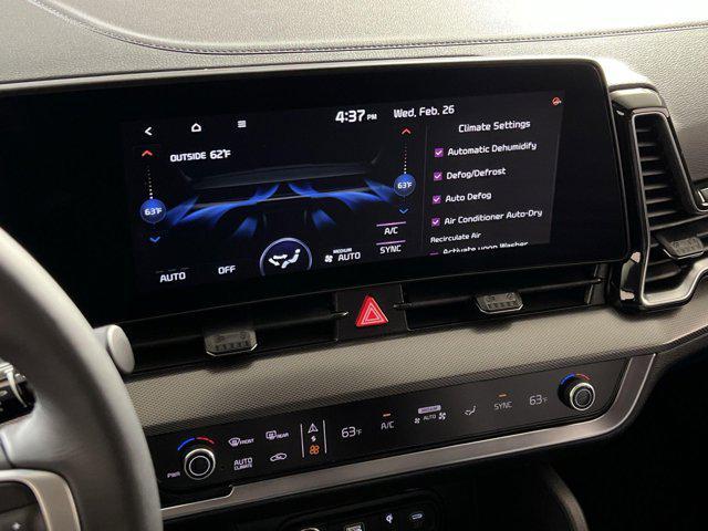 new 2025 Kia Sportage car, priced at $35,179