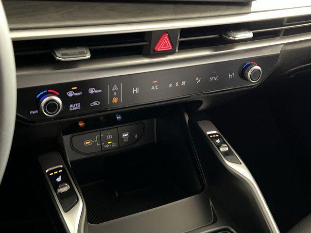 new 2025 Kia Sorento car, priced at $40,244