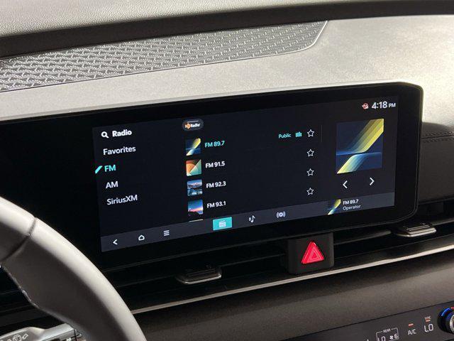 new 2025 Kia Carnival Hybrid car, priced at $45,999
