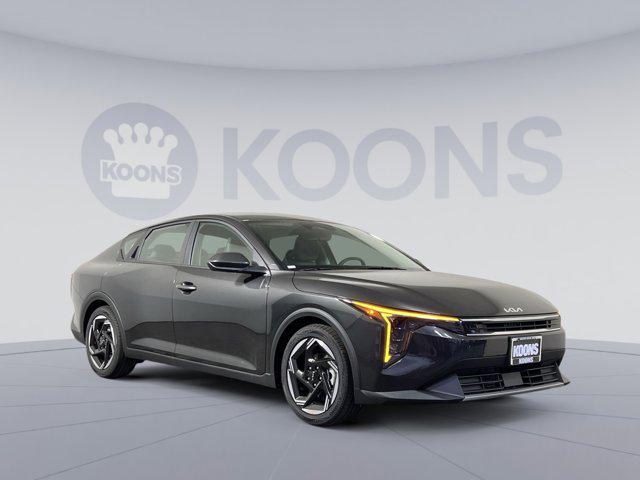 new 2025 Kia K4 car, priced at $24,106