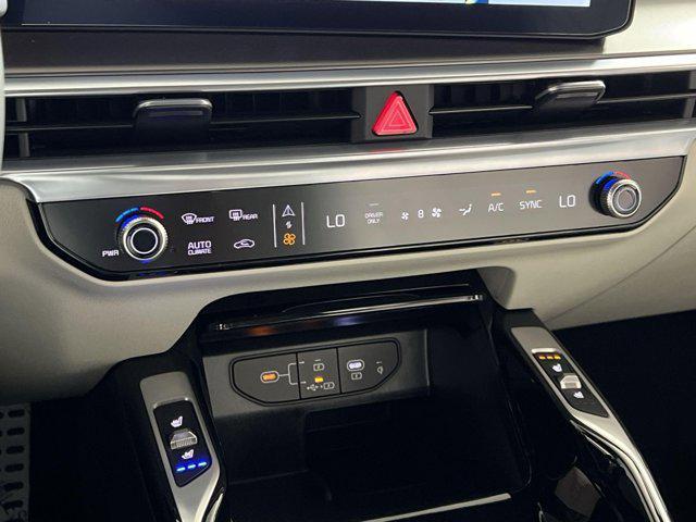 new 2025 Kia Sorento Hybrid car, priced at $45,272