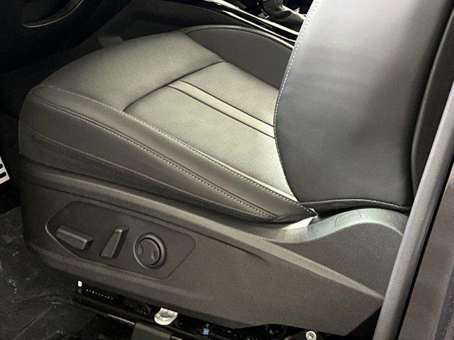 new 2025 Kia Sorento car, priced at $41,483