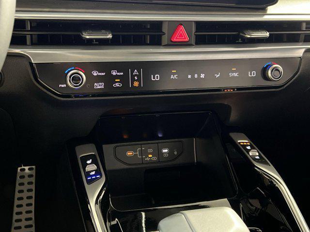 new 2025 Kia Sorento car, priced at $41,483