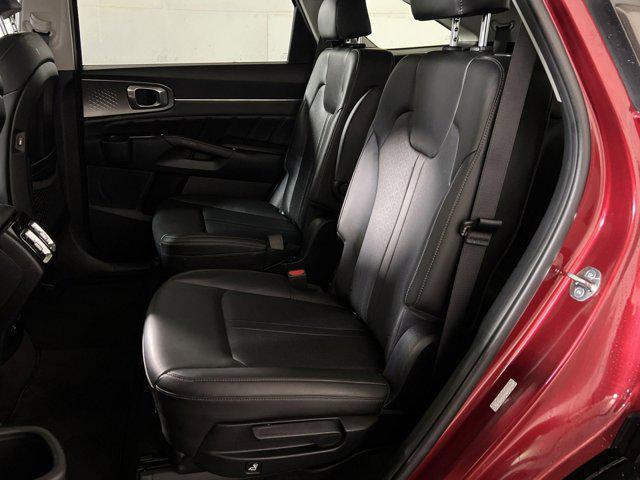 used 2023 Kia Sorento car, priced at $33,991