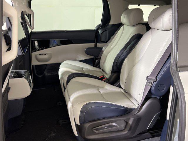 new 2026 Kia Carnival car, priced at $52,332