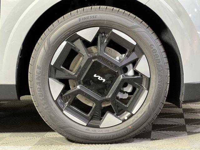 new 2025 Kia Carnival car, priced at $42,110
