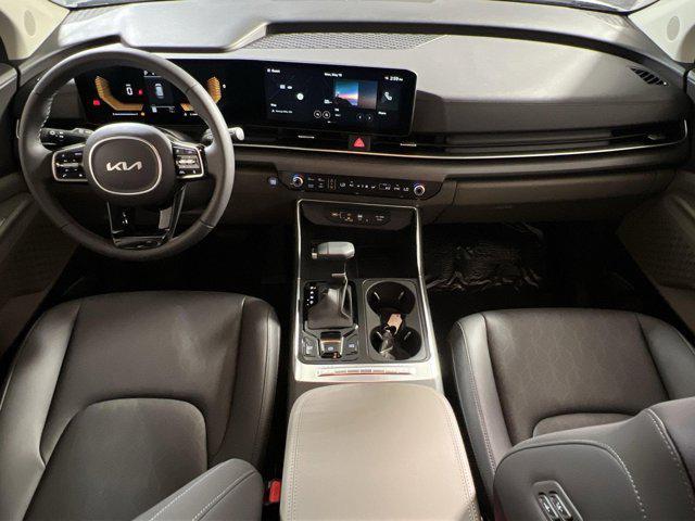 new 2025 Kia Carnival car, priced at $42,110