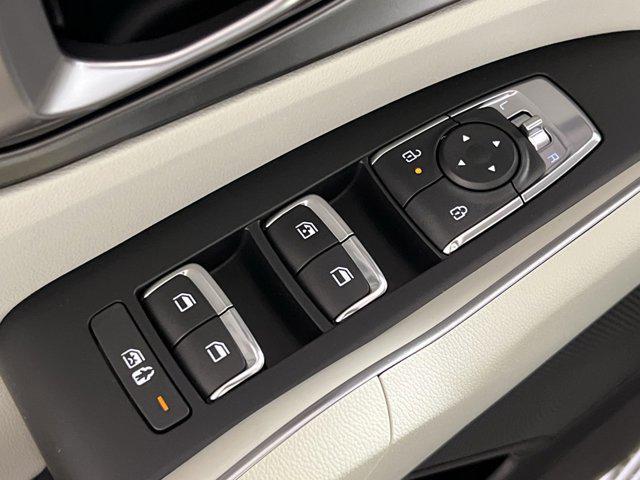 new 2025 Kia Sorento Hybrid car, priced at $35,499