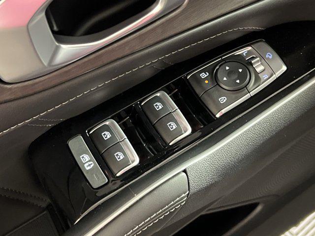 new 2025 Kia Sorento car, priced at $35,999