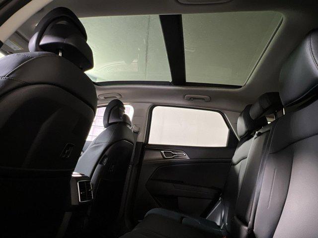 new 2025 Kia Sportage car, priced at $32,671