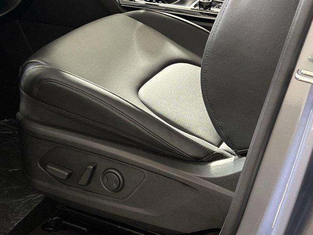 new 2025 Kia Sportage car, priced at $32,671