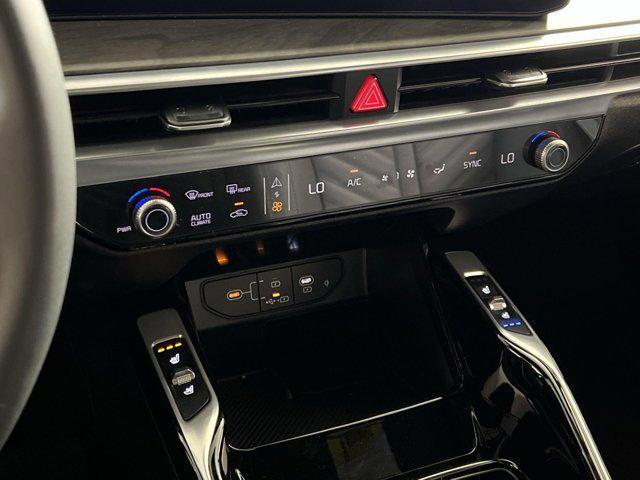 new 2025 Kia Sorento car, priced at $45,020
