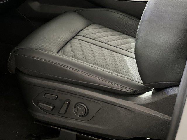 new 2025 Kia Sorento car, priced at $45,020