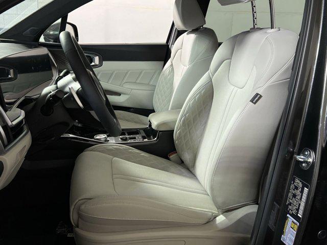 new 2025 Kia Sorento Hybrid car, priced at $41,499