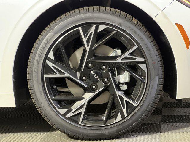 new 2025 Kia K5 car, priced at $29,300