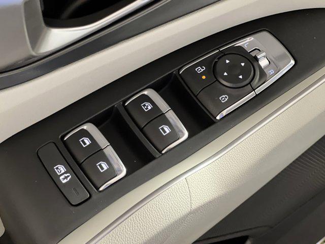 new 2025 Kia Sorento car, priced at $32,999