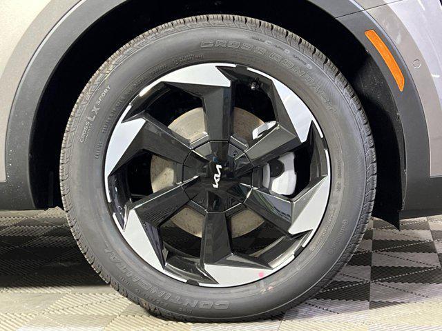 new 2025 Kia Sorento Hybrid car, priced at $45,272