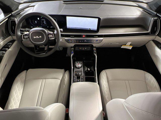 new 2025 Kia Sorento Hybrid car, priced at $45,272
