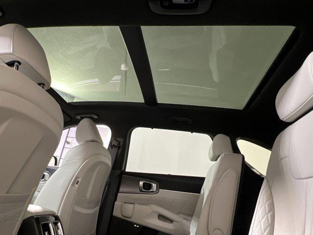 new 2025 Kia Sorento Hybrid car, priced at $45,272
