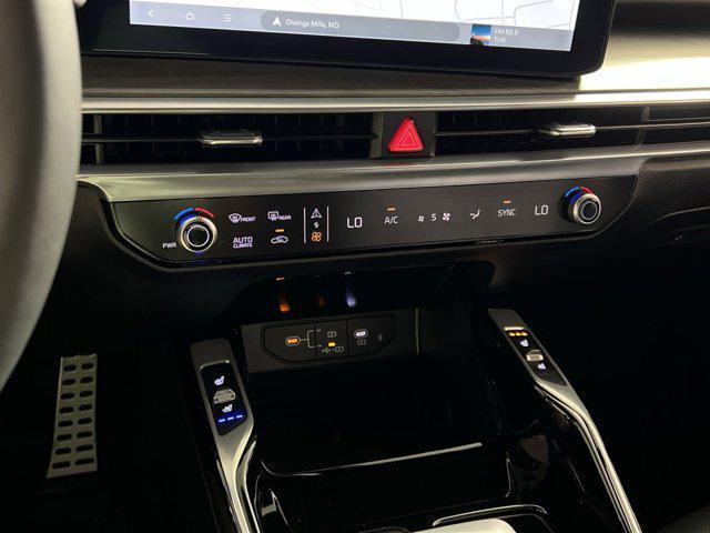 new 2025 Kia Sorento car, priced at $43,999