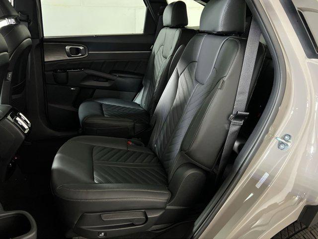 new 2025 Kia Sorento car, priced at $43,999