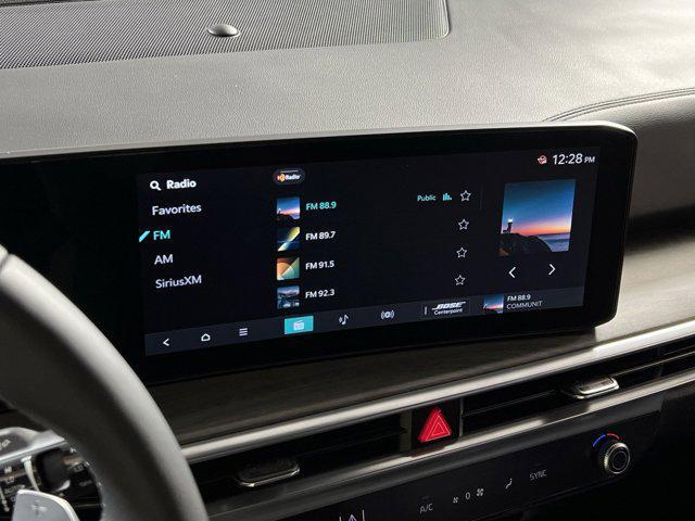 new 2025 Kia Sorento car, priced at $43,999