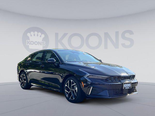 new 2025 Kia K5 car, priced at $30,345