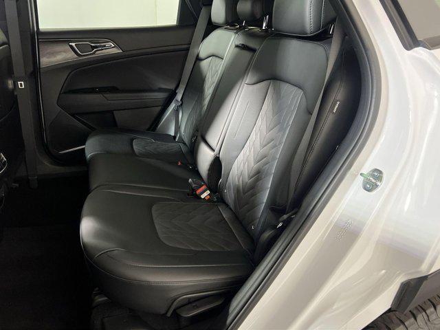 new 2025 Kia Sportage car, priced at $35,722