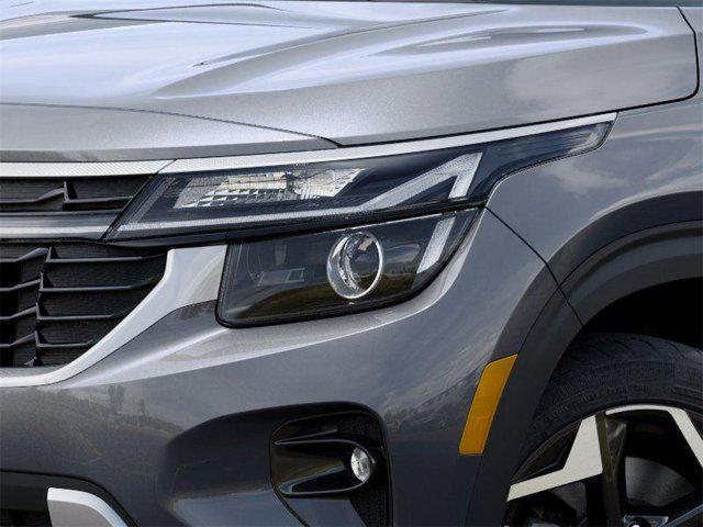 new 2025 Kia Seltos car, priced at $29,401