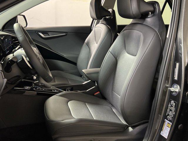 new 2025 Kia Niro car, priced at $31,499