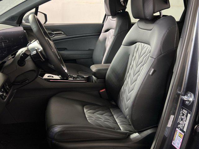 new 2025 Kia Sportage car, priced at $45,098