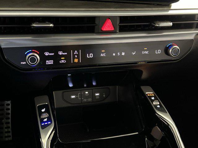 new 2025 Kia Sorento car, priced at $44,163