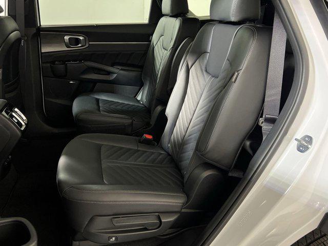 new 2025 Kia Sorento car, priced at $44,163