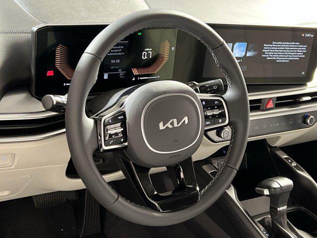 new 2025 Kia Sorento car, priced at $38,760