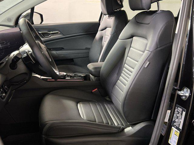 new 2025 Kia Sportage Hybrid car, priced at $38,205