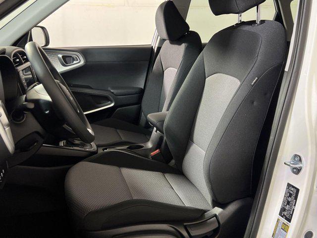 new 2025 Kia Soul car, priced at $22,016