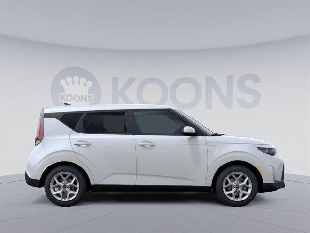 new 2025 Kia Soul car, priced at $22,016