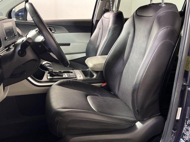 used 2023 Kia Carnival car, priced at $32,991