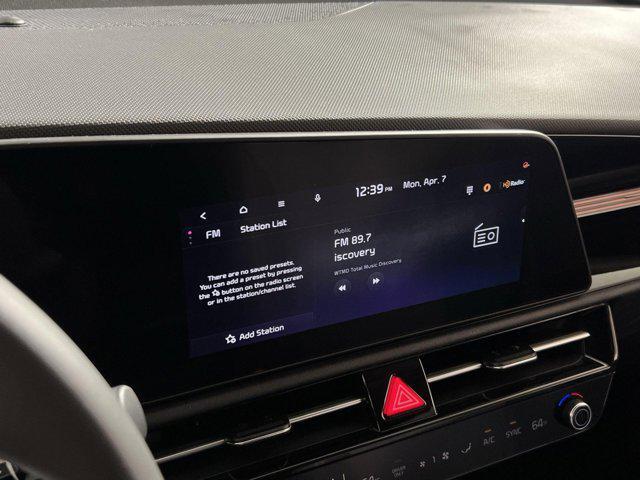 new 2025 Kia Niro car, priced at $30,205
