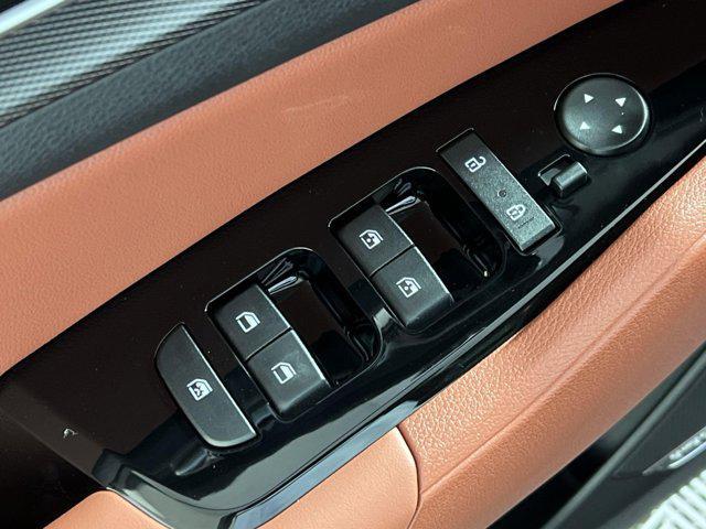 new 2025 Kia Sportage Hybrid car, priced at $40,550