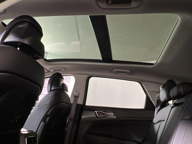 new 2025 Kia Sportage Hybrid car, priced at $35,030