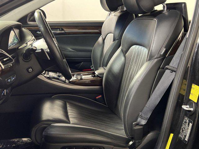 used 2019 Genesis G90 car, priced at $31,991